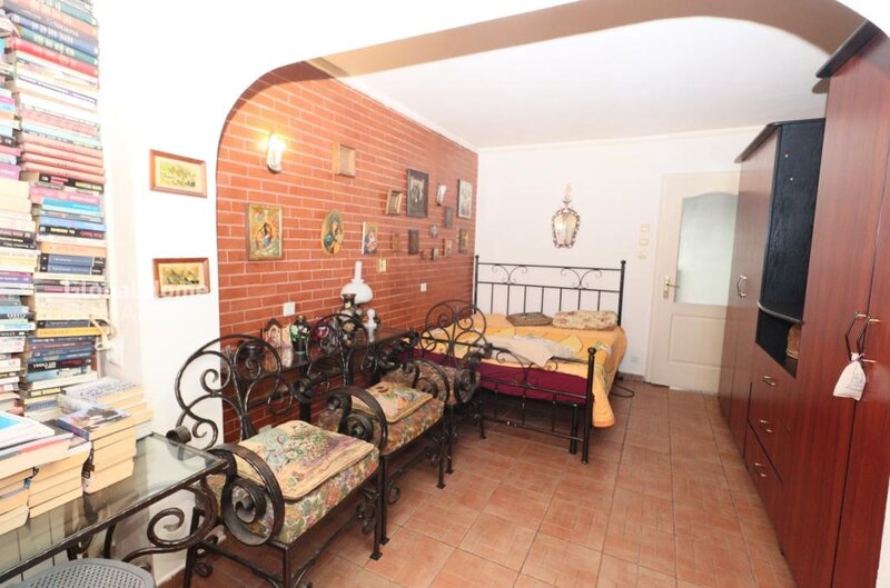 Titulescu 4 camere  94 mp  et 10 - decomandat 2 balcoane Piata Victoriei